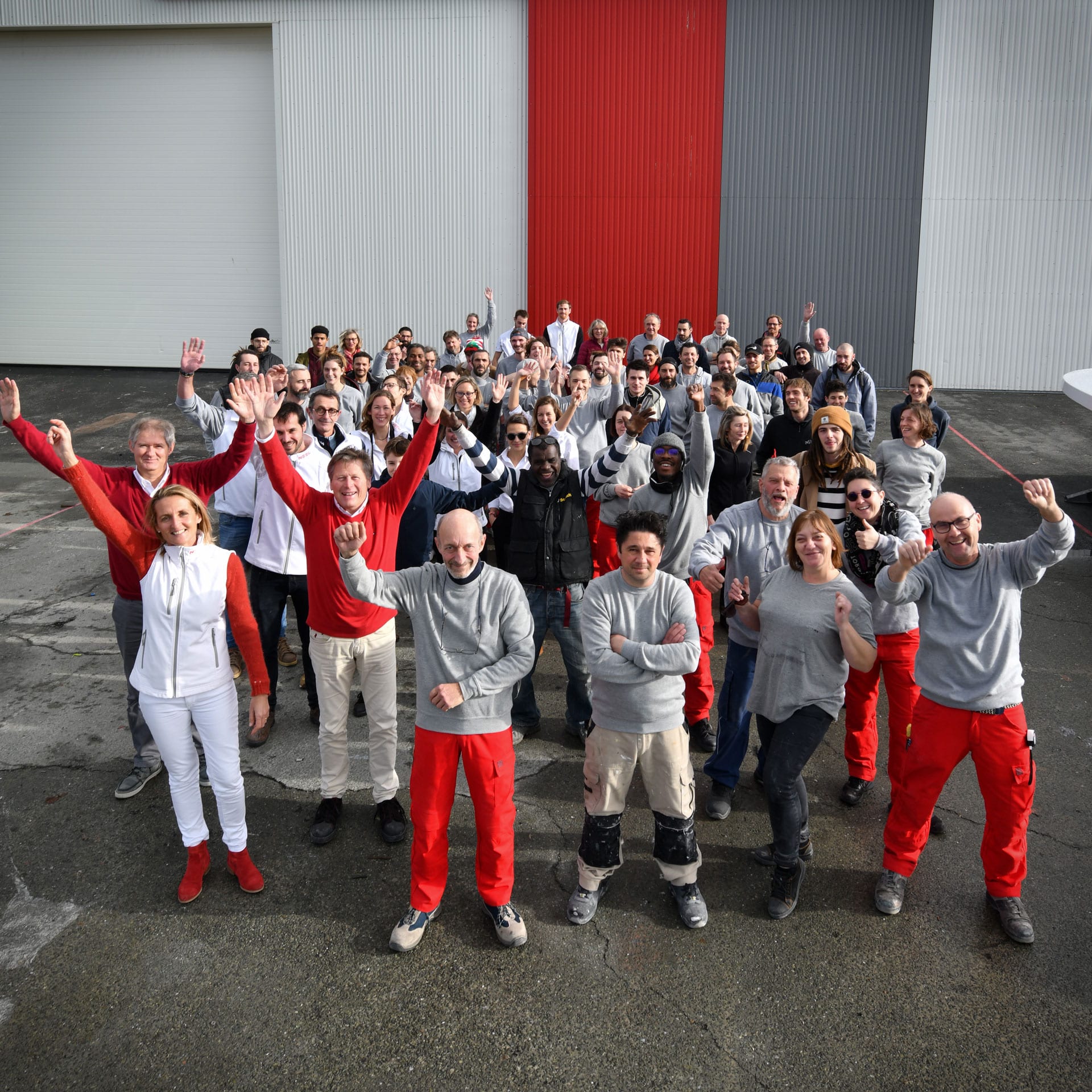 NEEL-TRIMARANS maintains its investment projects. 1